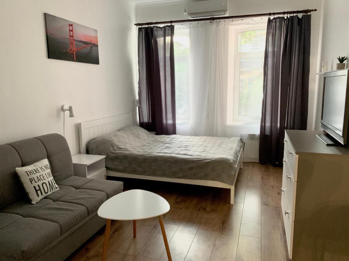 Gloria Apartments Odessa Ngoại thất bức ảnh